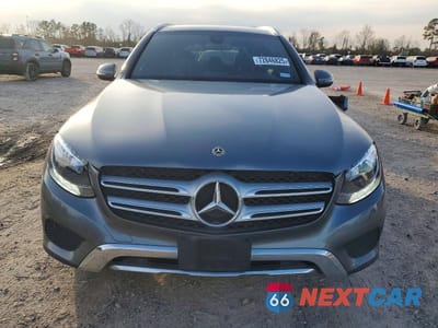 Piąte zdjęcie samochodu w środku: 2017 MERCEDES-BENZ GLC 300 VIN:WDC0G4JB2HV008712 - miniatura