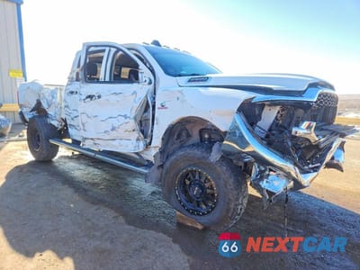 Czwarte zdjęcie samochodu z boku: 2020 RAM 2500 TRADESMAN VIN:3C6UR5CL0LG183840 - miniatura