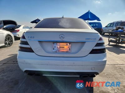 Zdjęcie 6 z 12 samochodu: 2009 MERCEDES-BENZ S 63 AMG VIN:WDDNG77X39A268521 - miniatura