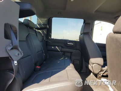 Zdjęcie 6 z 10 samochodu: 2021 CHEVROLET SILVERADO C3500 VIN:1GB4WREY3MF285352 - miniatura
