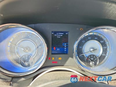 Zdjęcie 9 z 12 samochodu: 2012 CHRYSLER 300 LIMITED VIN:2C3CCACG3CH231806 - miniatura