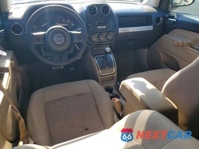 Zdjęcie 8 z 13 samochodu: 2014 JEEP COMPASS SPORT VIN:1C4NJCBA3ED587160 - miniatura