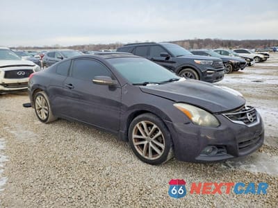 Czwarte zdjęcie samochodu z boku: 2012 NISS ALTIMA 3.5 SR VIN:1N4BL2EP2CC208620 - miniatura