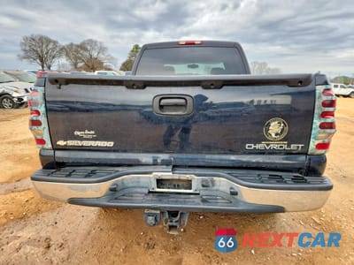 Zdjęcie 6 z 12 samochodu: 2004 CHEVROLET SILVERADO K2500 VIN:1GCGK23U74F166960 - miniatura
