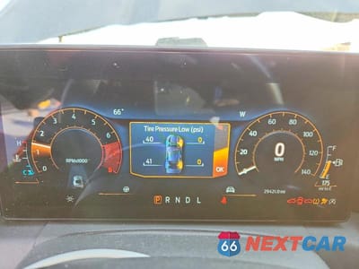 Zdjęcie 9 z 12 samochodu: 2024 FORD MUSTANG VIN:1FA6P8TH5R5134465 - miniatura