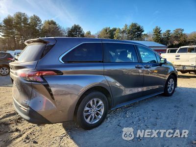 Trzecie zdjęcie samochodu z tyłu: 2022 TOYOTA SIENNA LE VIN:5TDKRKEC9NS116833 - miniatura