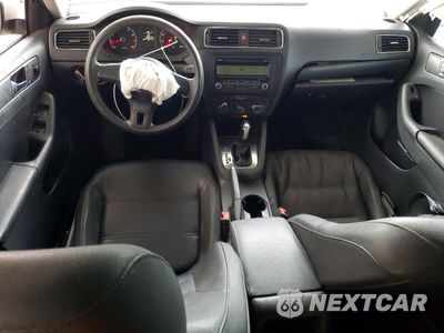 Zdjęcie 8 z 12 samochodu: 2011 VOLKSWAGEN JETTA SE VIN:3VWDZ7AJ7BM322154 - miniatura