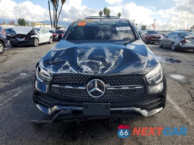 Piąte zdjęcie samochodu w środku: 2022 MERCEDES-BENZ GLC COUPE 300 4MATIC VIN:W1N0J8EB1NG080647 - miniatura