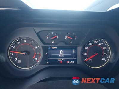 Zdjęcie 9 z 11 samochodu: 2022 CHEVROLET CAMARO LS VIN:1G1FB1RX7N0112143 - miniatura