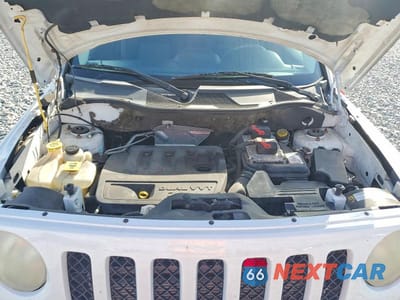 Zdjęcie 11 z 12 samochodu: 2011 JEEP PATRIOT SPORT VIN:1J4NF1GB6BD277338 - miniatura