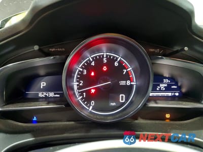 Zdjęcie 9 z 14 samochodu: 2018 MAZDA 3 GRAND TOURING VIN:3MZBN1M3XJM189613 - miniatura