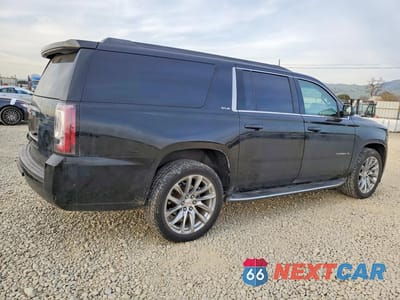 Trzecie zdjęcie samochodu z tyłu: 2016 GMC YUKON XL C1500 SLE VIN:1GKS1FKC8GR265548 - miniatura