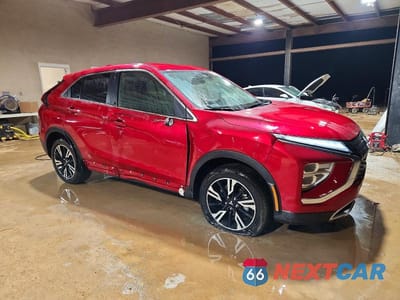 Czwarte zdjęcie samochodu z boku: 2024 MITSUBISHI ECLIPSE CROSS SE VIN:JA4ATWAA3RZ072237 - miniatura