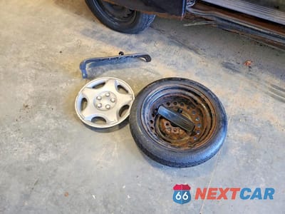 Zdjęcie 13 z 13 samochodu: 1999 DODGE CARAVAN VIN:2B4FP25B7XR363131 - miniatura