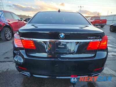 Zdjęcie 6 z 11 samochodu: 2011 BMW 750 LXI VIN:WBAKC8C5XBC433605 - miniatura