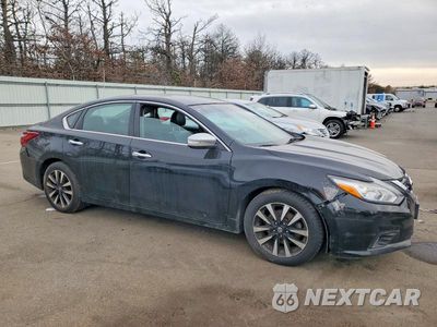 Czwarte zdjęcie samochodu z boku: 2018 NISSAN ALTIMA VIN:1N4AL3AP0JC198836 - miniatura