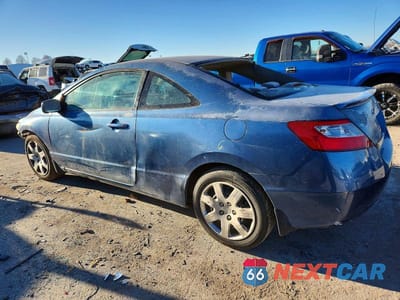 Drugie zdjęcie samochodu z przodu: 2010 HONDA CIVIC LX VIN:2HGFG1B69AH519088 - miniatura