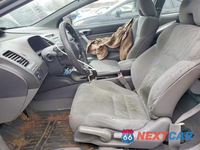 Zdjęcie 7 z 13 samochodu: 2008 HONDA CIVIC LX VIN:2HGFG11668H559110 - miniatura