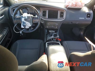Zdjęcie 8 z 12 samochodu: 2021 DODGE CHARGER SXT VIN:2C3CDXJGXMH671848 - miniatura