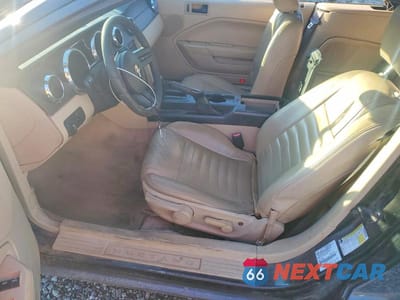 Zdjęcie 7 z 12 samochodu: 2006 FORD MUSTANG VIN:1ZVFT84N165144719 - miniatura