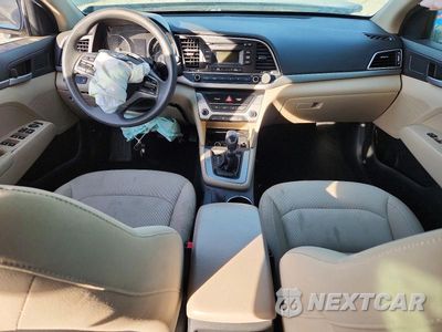 Zdjęcie 8 z 12 samochodu: 2017 HYUNDAI ELANTRA SE VIN:KMHD74LF8HU376482 - miniatura