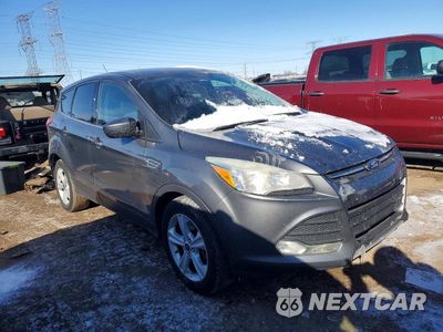 Czwarte zdjęcie samochodu z boku: 2014 FORD ESCAPE SE VIN:1FMCU0G92EUE29500 - miniatura