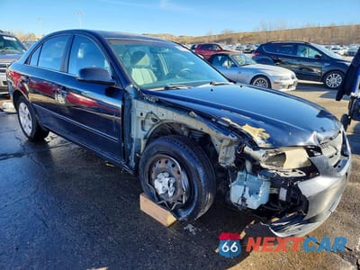 Czwarte zdjęcie samochodu z boku: 2008 HYUNDAI SONATA GLS V6 VIN:5NPET46F78H322097 - miniatura