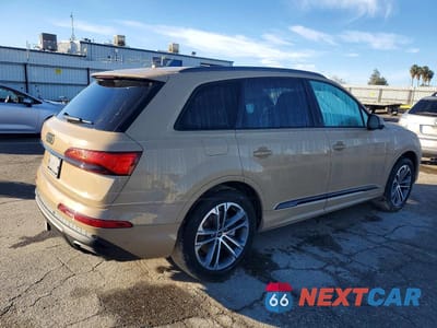Trzecie zdjęcie samochodu z tyłu: 2025 AUDI Q7 PREMIUM PLUS VIN:WA1LCBF7XSD007046 - miniatura