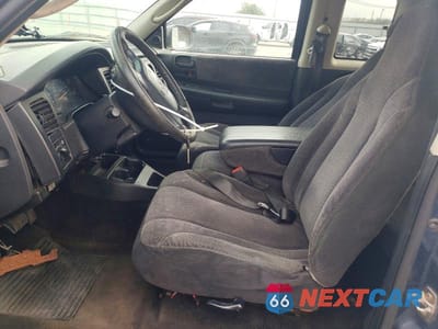 Zdjęcie 7 z 12 samochodu: 2002 DODGE DAKOTA SLT VIN:1B7GL42NX2S521966 - miniatura