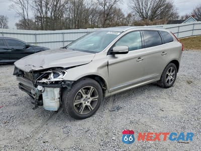 2015 VOLVO XC60 T6 PREMIER YV4902RK6F2660223 - główne zdjęcie licytacji z USA - miniatura