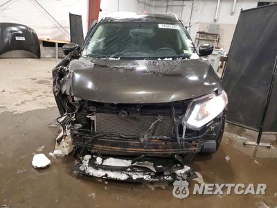 Piąte zdjęcie samochodu w środku: 2016 NISSAN ROGUE S VIN:JN8AT2MV8GW140290 - miniatura