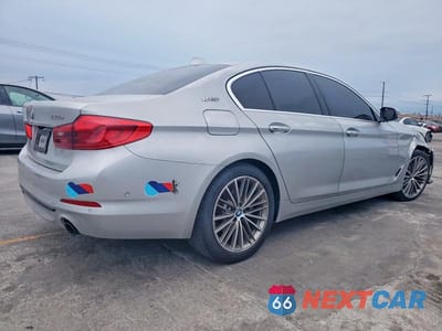 Trzecie zdjęcie samochodu z tyłu: 2018 BMW 530E VIN:WBAJA9C51JB033458 - miniatura