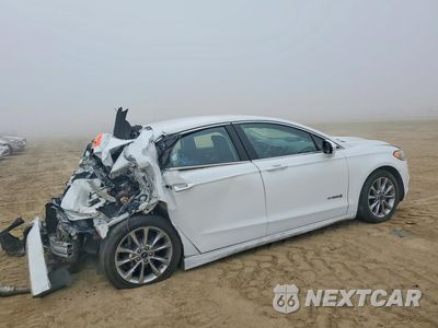 Trzecie zdjęcie samochodu z tyłu: 2017 FORD FUSION SE HYBRID VIN:3FA6P0LU5HR409312 - miniatura