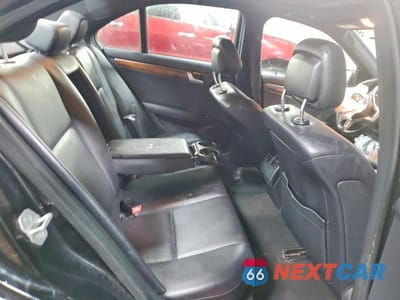 Zdjęcie 10 z 12 samochodu: 2012 MERCEDES-BENZ C 300 4MATIC VIN:WDDGF8BB4CR202842 - miniatura