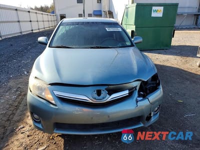 Piąte zdjęcie samochodu w środku: 2010 TOYOTA CAMRY HYBRID BASE VIN:4T1BB3EK3AU114403 - miniatura