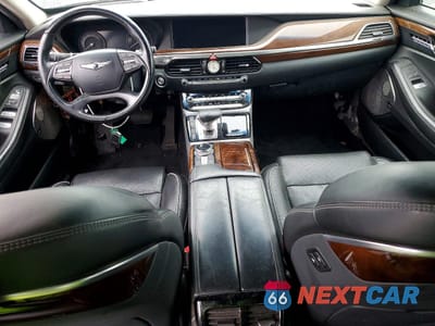 Zdjęcie 8 z 12 samochodu: 2018 GENESIS G90 ULTIMATE VIN:KMHG54JH8JU044264 - miniatura