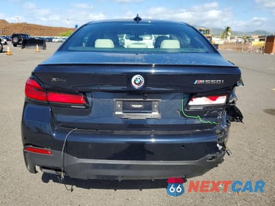 Zdjęcie 6 z 12 samochodu: 2023 BMW M550XI VIN:WBA13BK05PCM32125 - miniatura