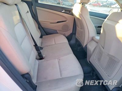 Zdjęcie 11 z 12 samochodu: 2018 HYUNDAI TUCSON SE VIN:KM8J2CA48JU614284 - miniatura