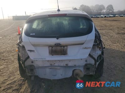 Zdjęcie 6 z 13 samochodu: 2015 FORD FIESTA TITANIUM VIN:3FADP4FJ5FM144658 - miniatura