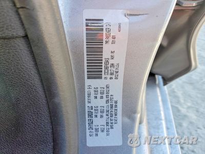 Zdjęcie 12 z 12 samochodu: 2015 CHRYSLER 200 LIMITED VIN:1C3CCCAB6FN556416 - miniatura