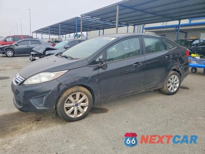 2013 FORD FIESTA SE 3FADP4BJXDM223231 - główne zdjęcie licytacji z USA - miniatura