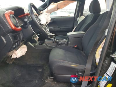 Zdjęcie 7 z 13 samochodu: 2016 TOYOTA TACOMA DOUBLE CAB VIN:3TMCZ5ANXGM034321 - miniatura