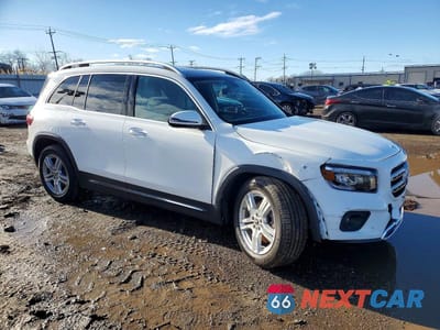 Czwarte zdjęcie samochodu z boku: 2021 MERCEDES-BENZ GLB 250 4MATIC VIN:W1N4M4HB4MW109334 - miniatura