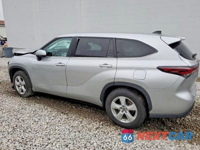 Drugie zdjęcie samochodu z przodu: 2024 TOYOTA HIGHLANDER LE VIN:5TDKDRAH5RS533932 - miniatura