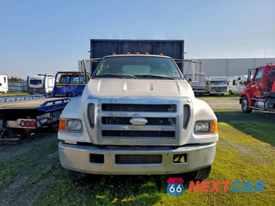 Piąte zdjęcie samochodu w środku: 2007 FORD F650 SUPER DUTY VIN:3FRWF65R57V511162 - miniatura