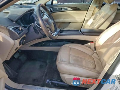 Zdjęcie 7 z 12 samochodu: 2017 LINCOLN MKZ SELECT VIN:3LN6L5D97HR655285 - miniatura