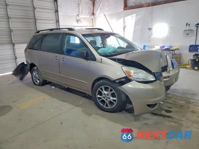 Czwarte zdjęcie samochodu z boku: 2004 TOYOTA SIENNA LE VIN:5TDBA23C74S015198 - miniatura