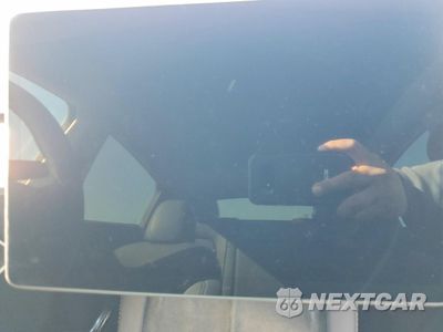 Zdjęcie 9 z 14 samochodu: 2023 TESLA MODEL Y VIN:7SAYGAEE3PF692701 - miniatura