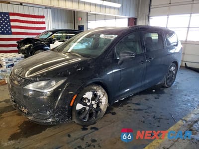2019 CHRYSLER PACIFICA LIMITED 2C4RC1GG9KR628834 - główne zdjęcie licytacji z USA - miniatura