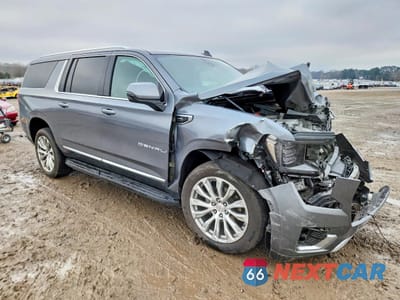 Czwarte zdjęcie samochodu z boku: 2022 GMC YUKON XL DENALI VIN:1GKS2JKL0NR199560 - miniatura